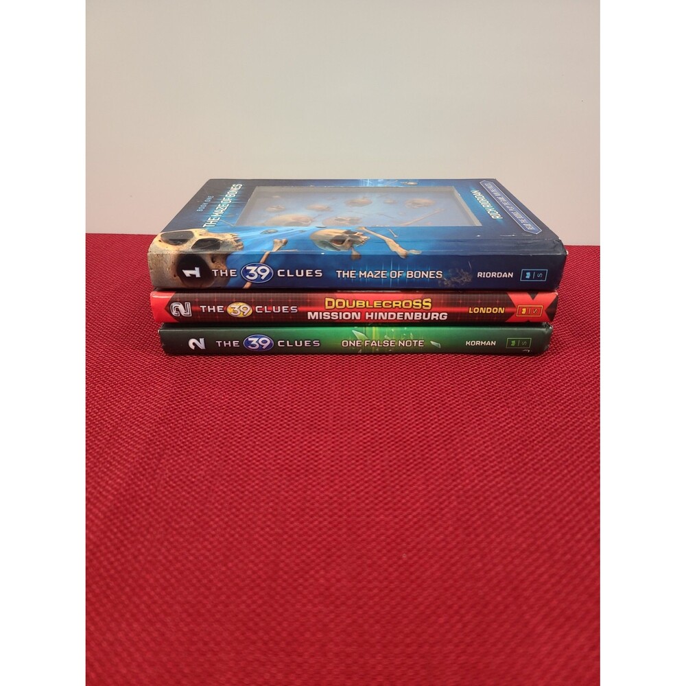 39 Clues Book Lot of 3 One False Note w Card, Maze of Bones, Mission Hindenburg